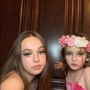 Meet your Posher, Scarlett